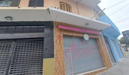 Prédio na Vila Formosa com renda.