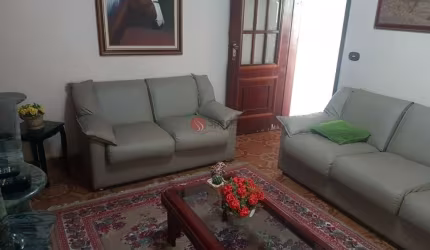 Casa Térrea com 3 dormitórios, 1 Suíte e 3 vagas de garagem no Tatuapé.