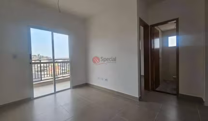 Apartamento novo à venda com 40m² com 2 dormitórios.