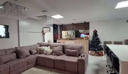 Apartamento à venda na Moóca 119 metros.