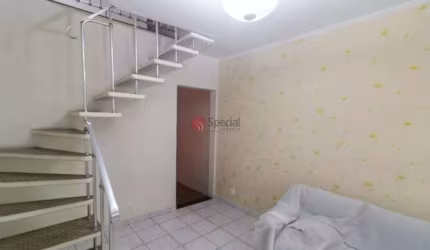 Sobrado à venda no  Jardim Santa Maria, 227 metros.