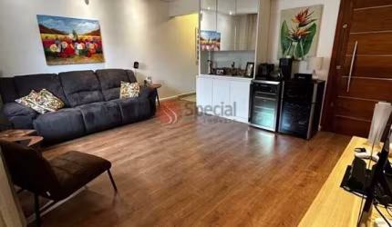 Sobrado com 3 suítes e 4 vagas  à Venda, 195 m² na Penha