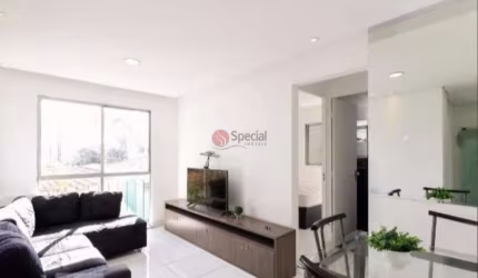 Apartamento mobiliado com 2 dormitórios e 1 vaga