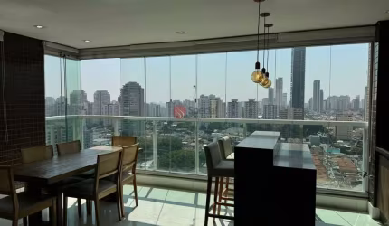 Apartamento no Tatuapé com3 quartos sendo 3 suítes e 4 vagas.