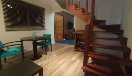 Ótima localização  excelente sobrado na Penha