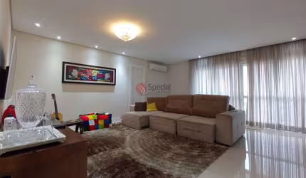 Apartamento no Tatuapé  à venda com 172 de área com 3 suítes e 3 vagas.