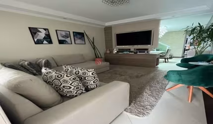 Sobrado na Penha com 3 dormitórios, sendo 2 suites, 2 vagas de garagem.