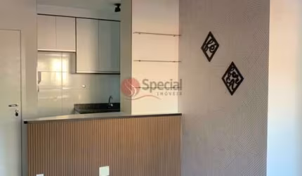 Apartamento na Penha, vago, com 2 vagas.
