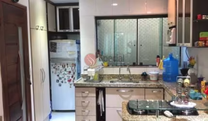 Sobrado de condomínio fechado na Vila Formosa.