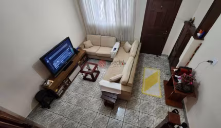 Sobrado à venda Belenzinho, próximo ao Metrô, 2 dormitórios.