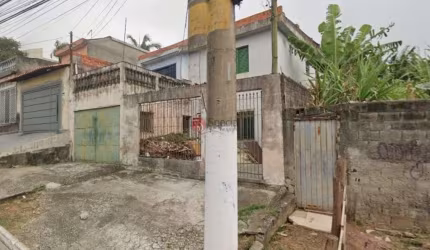 Sobrado na Cidade Líder com 2 casas, terreno 8,5X34, com 6 quartos e 3 vagas de garagem.
