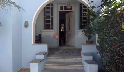 Casa no Belém - 240 m²com 3 quartos, 6 vagas.