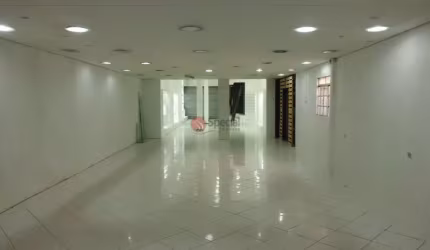 Prédio na Vila Formosa de 400 metros.