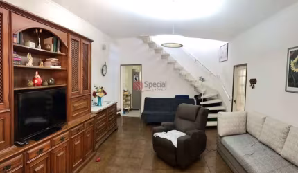 Sobrado a venda na Vila Formosa com 124 m².