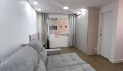 Apartamento na Vila Campanela.