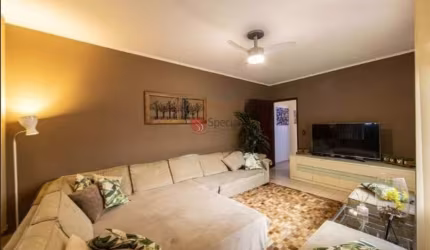Sobrado a venda na  Vila Carrão de 268 m².