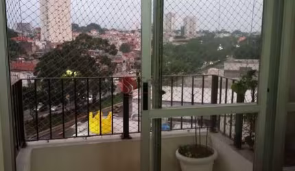 Apartamento na Mooca com 2 dormitórios mobiliado.