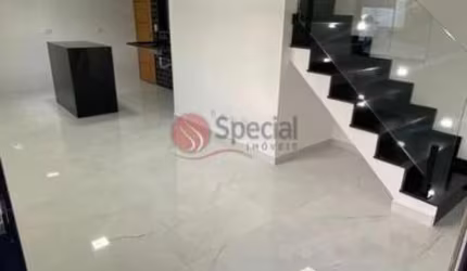 Sobrado à venda no Aricanduva.