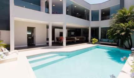 Sobrado à venda Vila Carrão com 650 m².