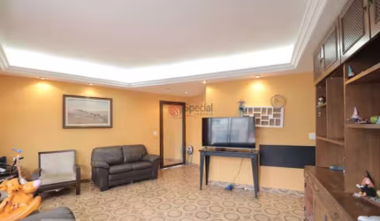 Casa assobradada a venda na Vila Formosa, 231 m²