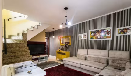 Sobrado no Jardim Têxtil alto no Jardim Têxtil de 128 m².