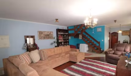 Sobrado a venda na  Vila Carrão com 240 m²