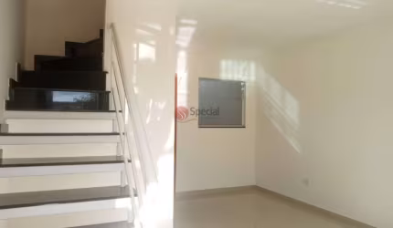 Sobrado com 2 dorms. para locação em Condomínio fechado na Vila Carrão.