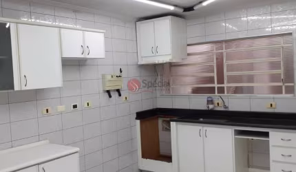 Sobrado de 3 dormitórios no Tatuapé.