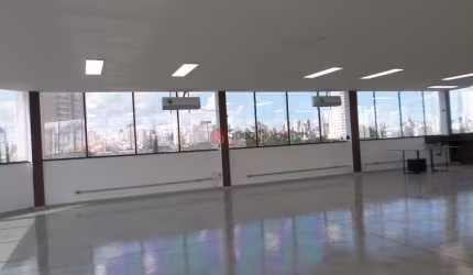 Sala comercial na Vila Carrão.