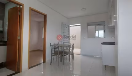 Apartamento na Cidade Patriarca  com 1 quarto e varanda.