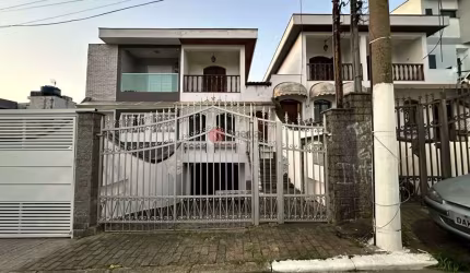 Sobrado à venda com 3 dormitórios, Água RAsa - Vila Invernada.