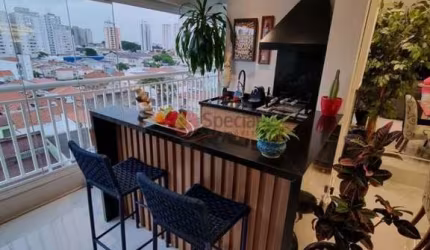 Apartamento no Parque São Jorge.