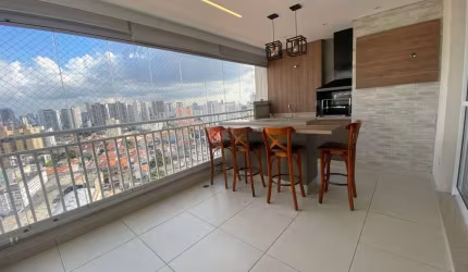 Apartamento no Tatuapé, 3 quartos, 1 suíte, 2 vagas e sacada gourmet.