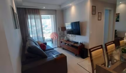 Apartamento no Anália Franco com 2 quartos.