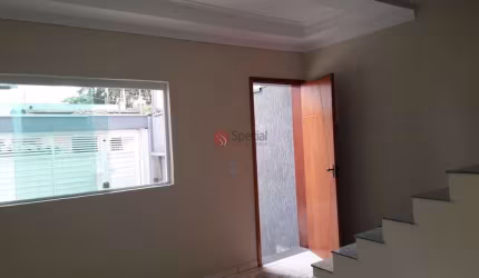 sobrado com 2 suites e 2 vagas a venda