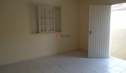 Casa térrea no Anália Franco