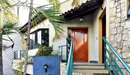 Sobrado belíssimo com área gourmet a venda Tatuapé, 300 m².