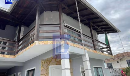 Casa para Venda em Joinville, Jardim Iririu, 4 dormitórios, 1 suíte, 3 banheiros, 3 vagas