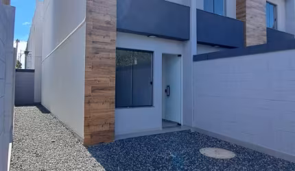 Vendo Linda Casa de 2 quartos e 2 banheiros, Palhada em Nova Iguaçu