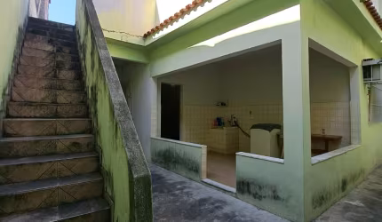 Vendo casa no Bairro Prata, 4 quartos