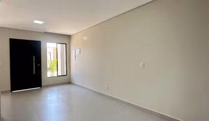 Casa em condomínio em Sorocaba na Av. Nogueira Padilha!