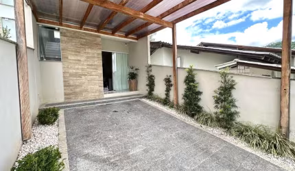 Casa com 2 quartos à venda no Itoupavazinha, Blumenau , 85 m2 por R$ 399.000