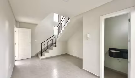 Casa em condomínio fechado com 2 quartos para alugar no Velha Central, Blumenau , 73 m2 por R$ 2.300