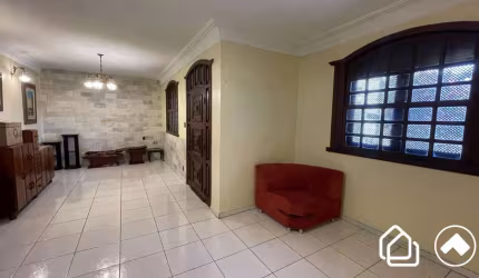 Casa em condomínio fechado com 4 quartos à venda na Avenida Coronel José Benjamim, 829, Padre Eustáquio, Belo Horizonte por R$ 2.200.000
