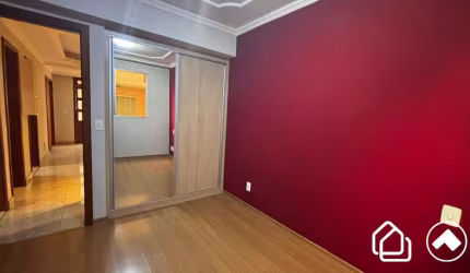Casa em condomínio fechado com 3 quartos para alugar na Orlando Moretzsohn, 81, Buritis, Belo Horizonte por R$ 2.950