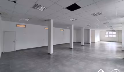 Sala comercial para alugar na Rua Alessandra Salum Cadar, 11, Buritis, Belo Horizonte por R$ 1.600