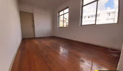 Apartamento com 2 quartos para alugar na Rua Desembargador Barcelos, 1500, Nova Suíssa, Belo Horizonte por R$ 1.800