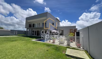 Casa completa em condomínio de alto padrão na Barra de São Miguel