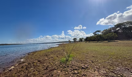 Terreno de 30.000 m2 em TRÊS MARIAS