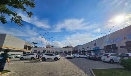 Ponto comercial para alugar na Avenida Senador Salgado Filho, 4566, Uberaba, Curitiba, 59 m2 por R$ 5.700